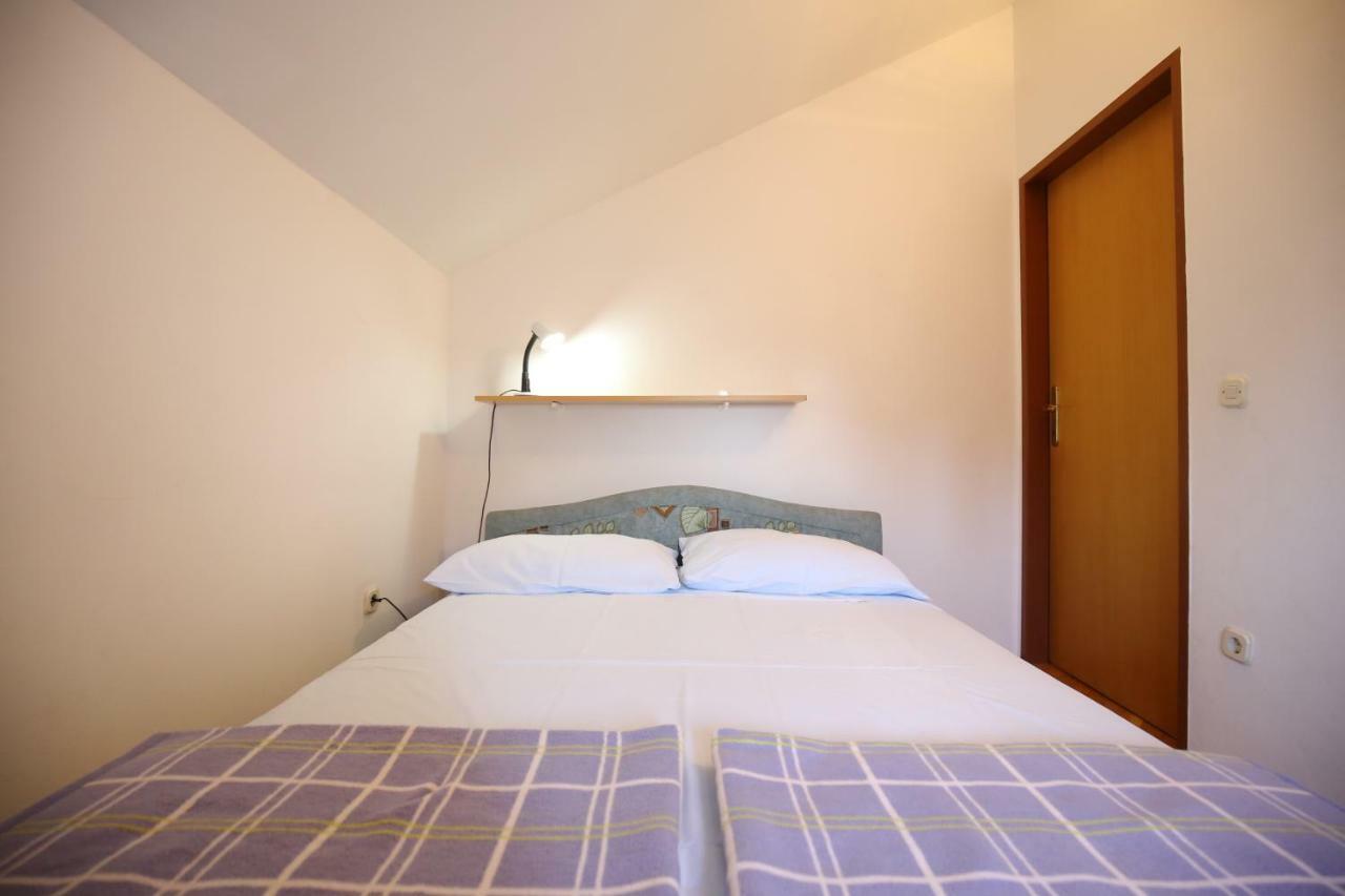 Apartments Paleka Petrcane Exterior photo